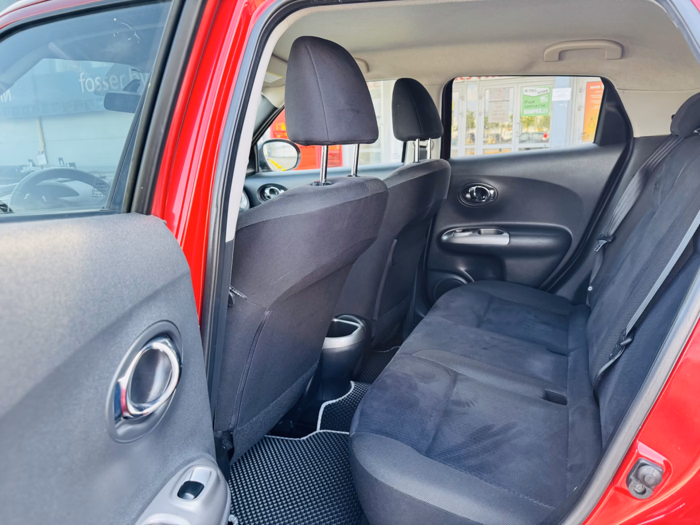 Nissan Juke фото 6
