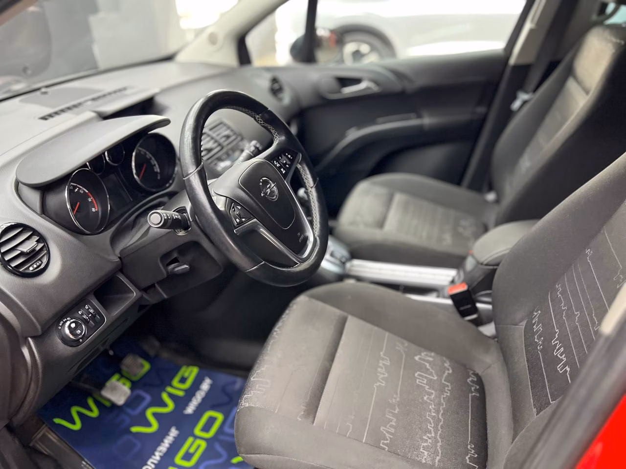 Opel Meriva фото 8