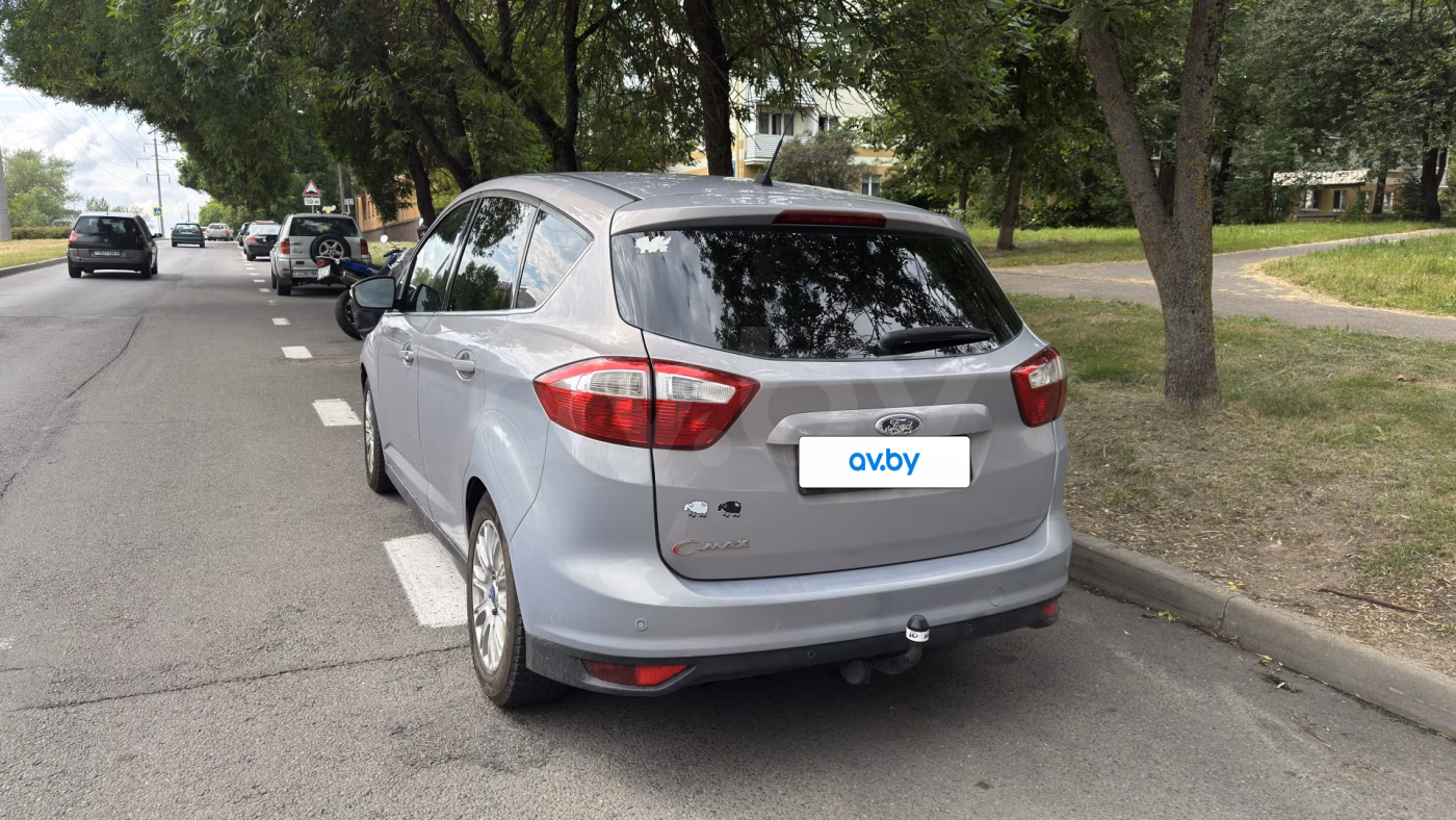 Ford C-MAX фото 9