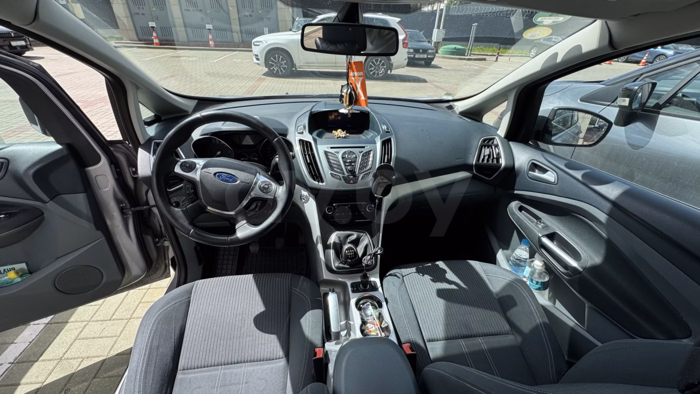 Ford C-MAX фото 11