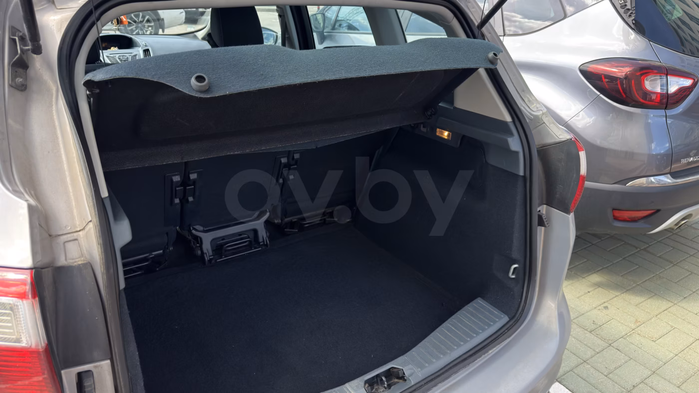 Ford C-MAX фото 19