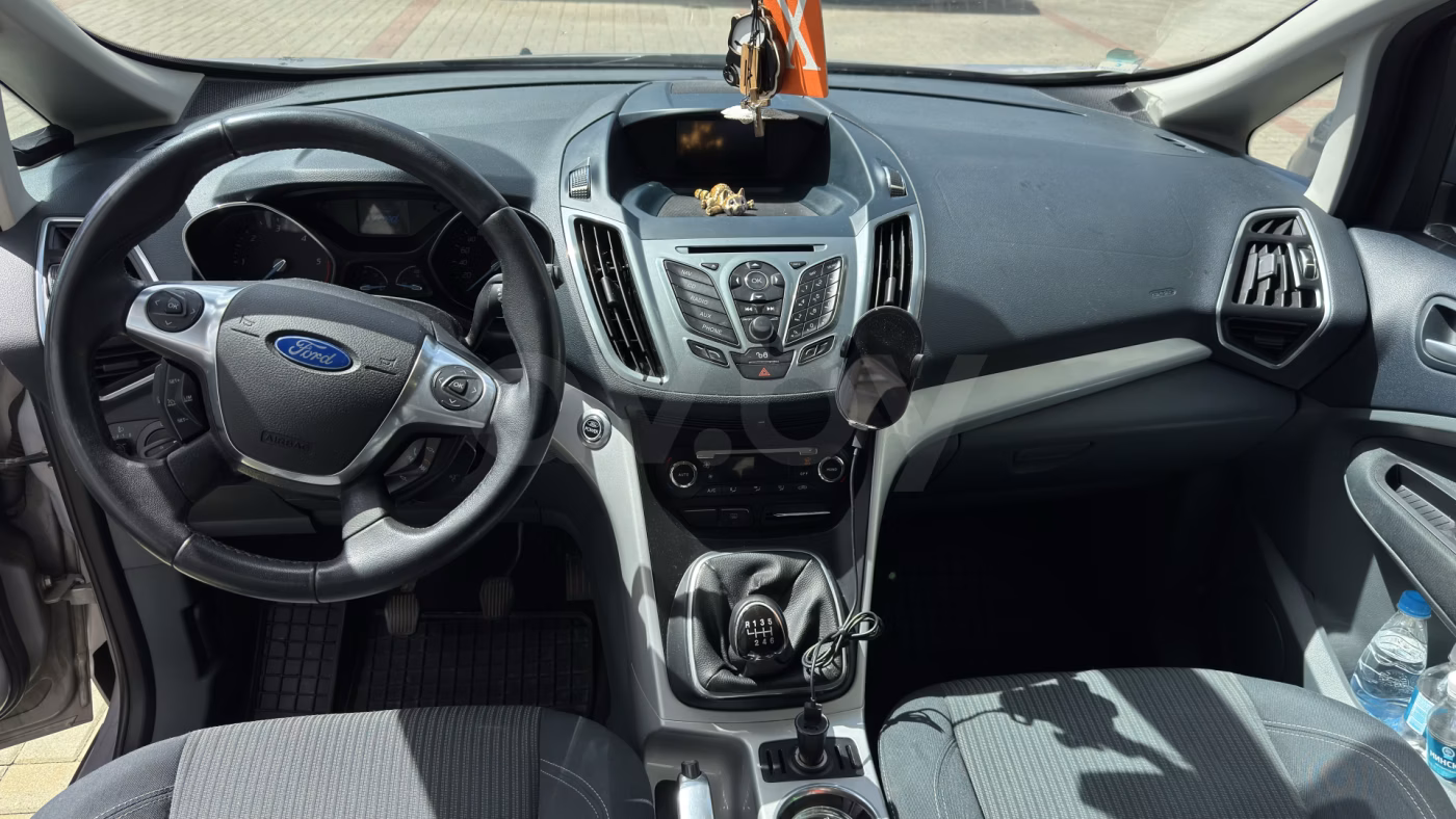 Ford C-MAX фото 12