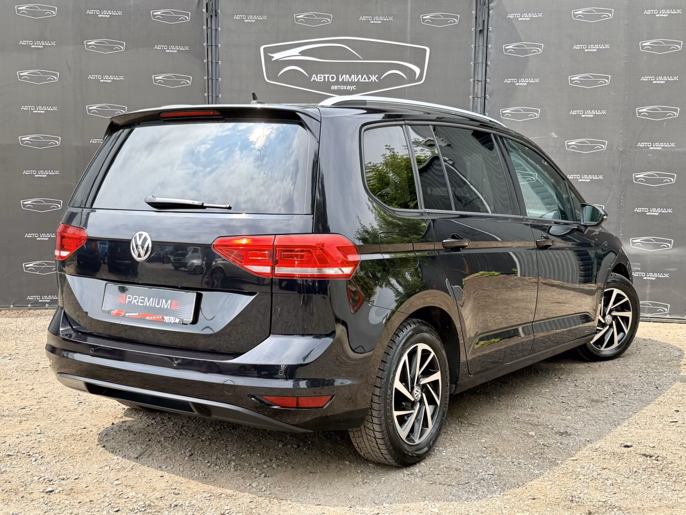 Volkswagen Touran фото 2