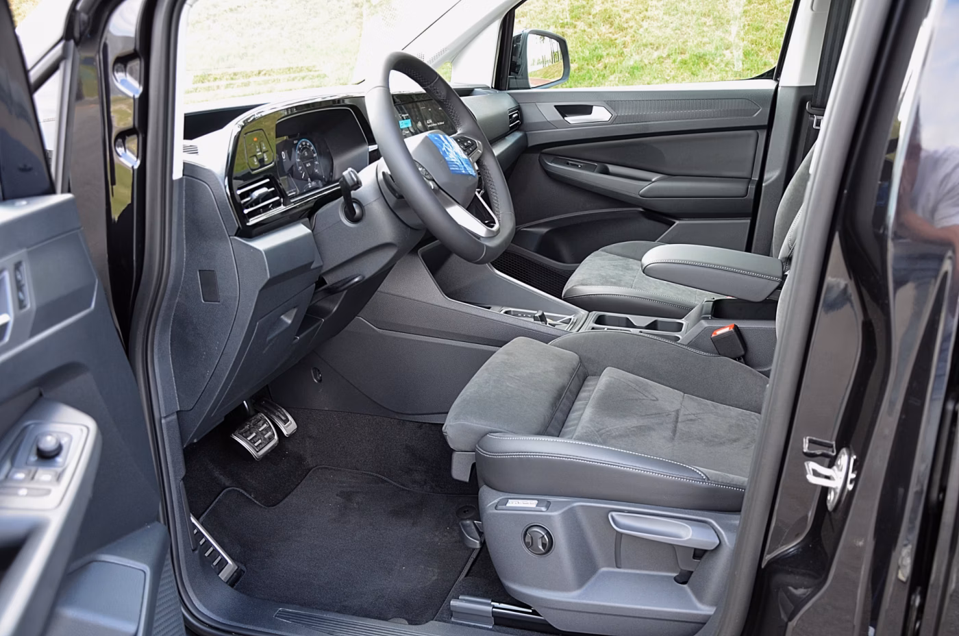 Volkswagen Caddy MAXI фото 15