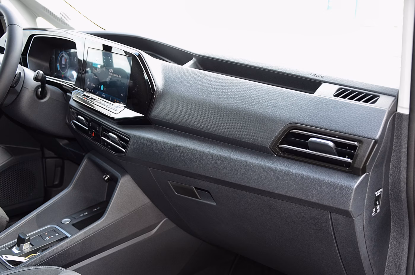 Volkswagen Caddy MAXI фото 26