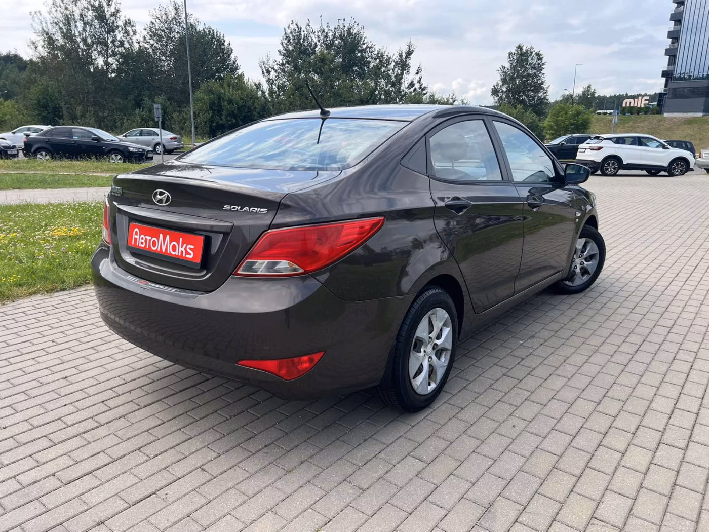 Hyundai Solaris фото 5