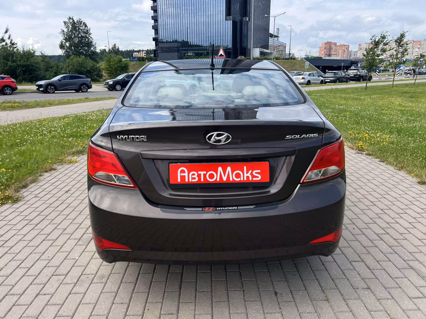 Hyundai Solaris фото 6