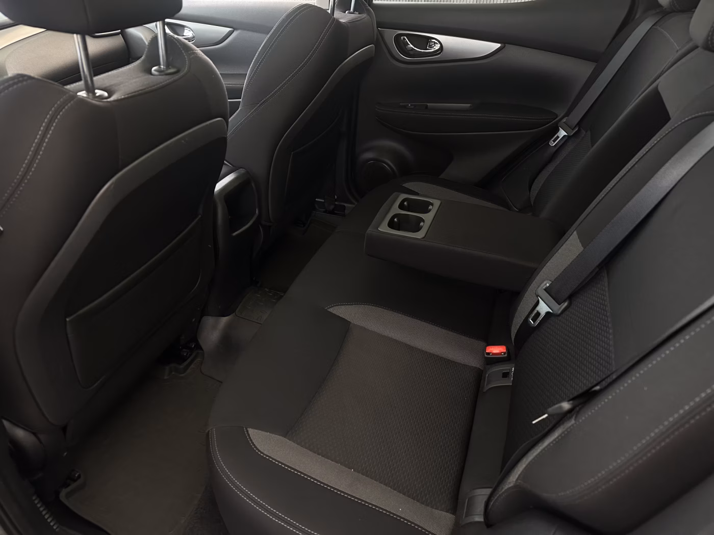 Nissan Qashqai фото 11