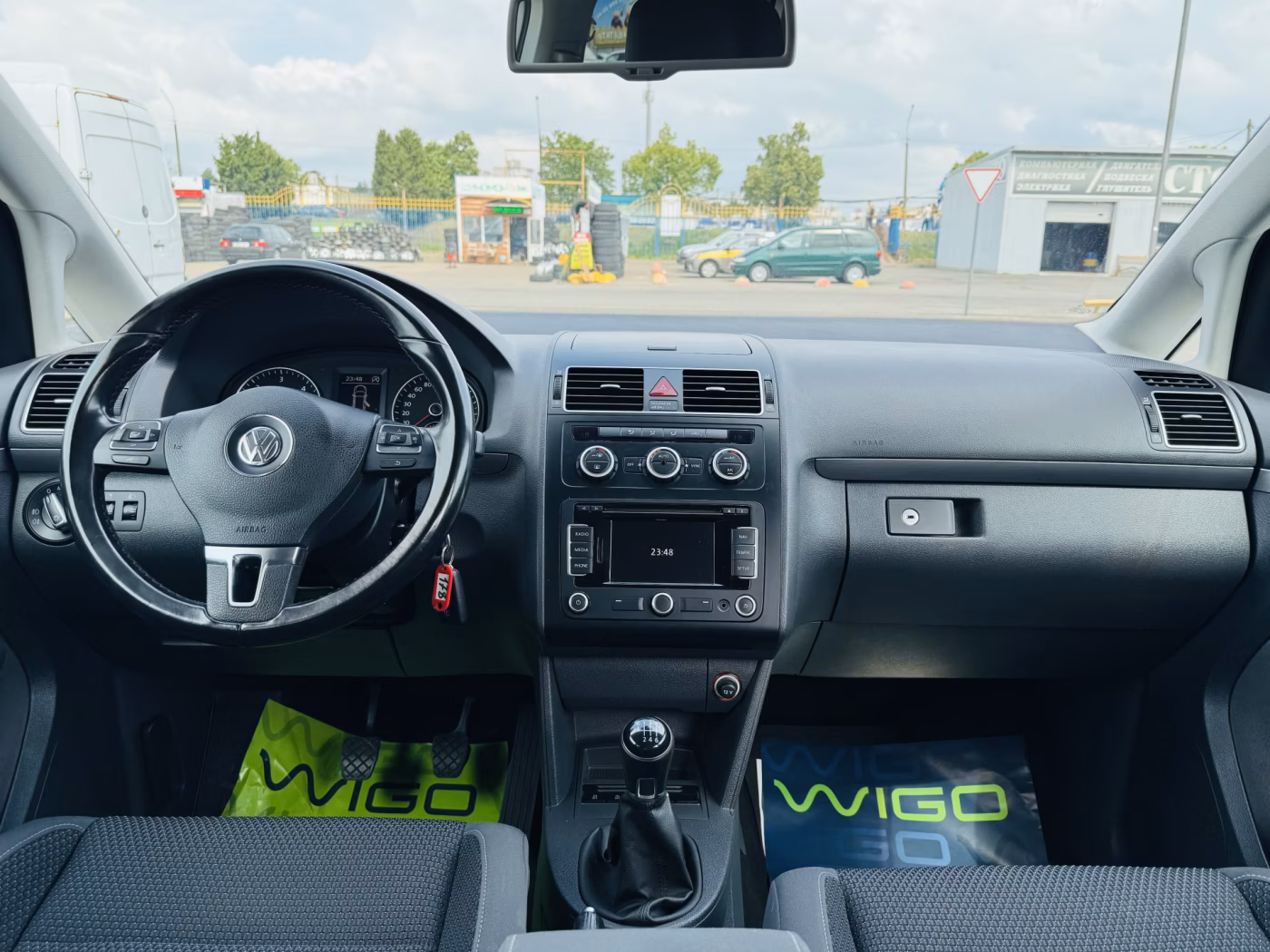 Volkswagen Touran фото 8