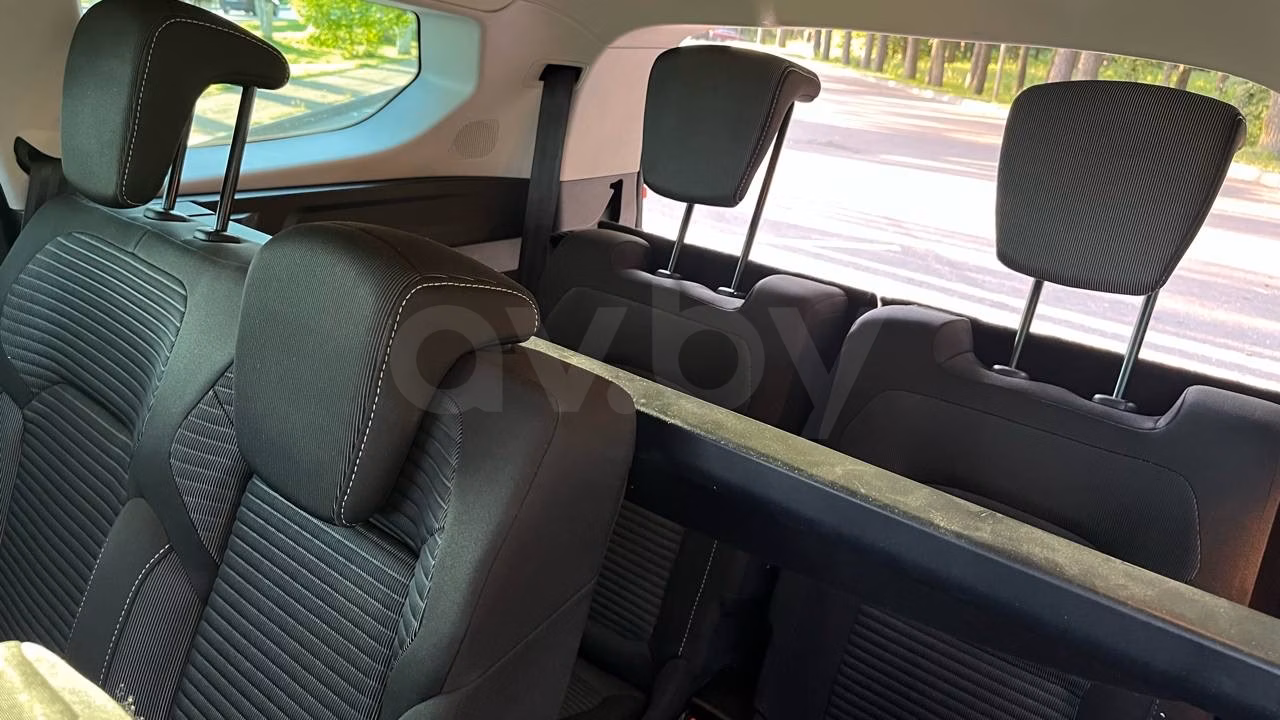 Renault Grand Scenic фото 6