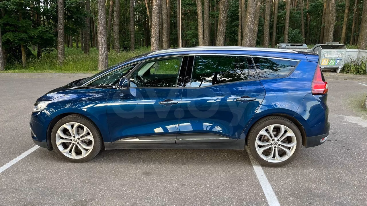 Renault Grand Scenic фото 23