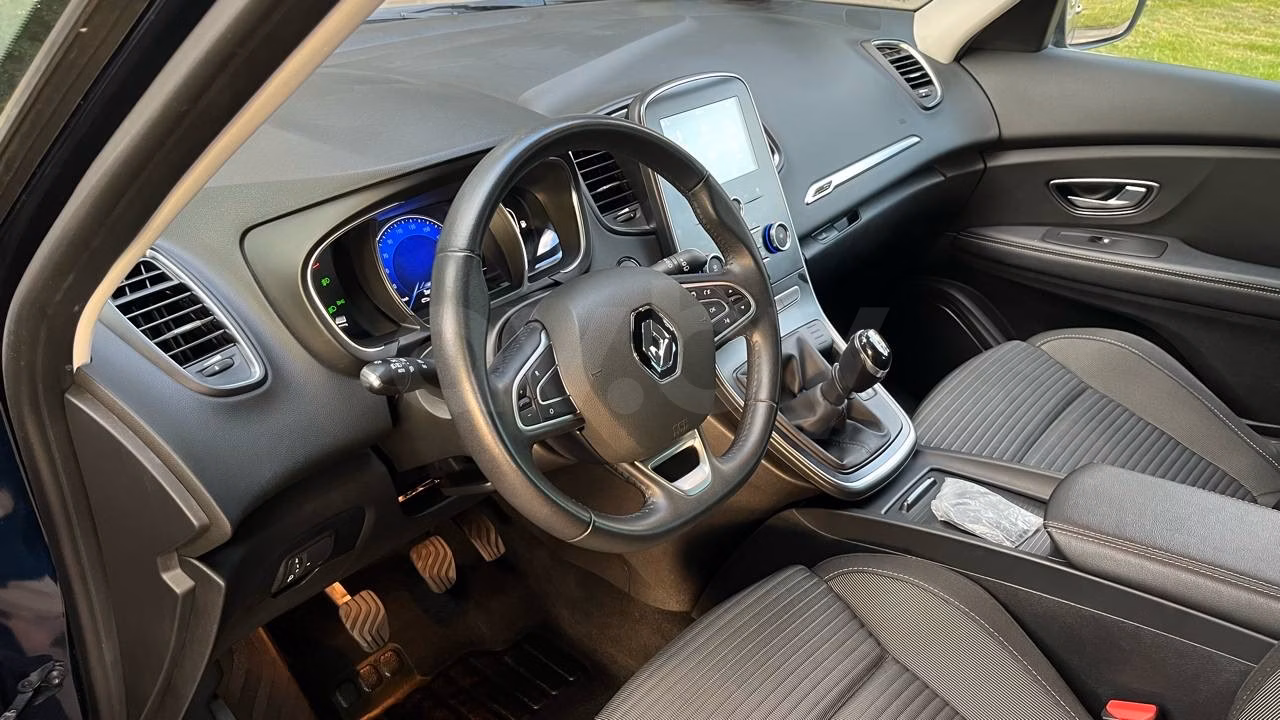Renault Grand Scenic фото 29