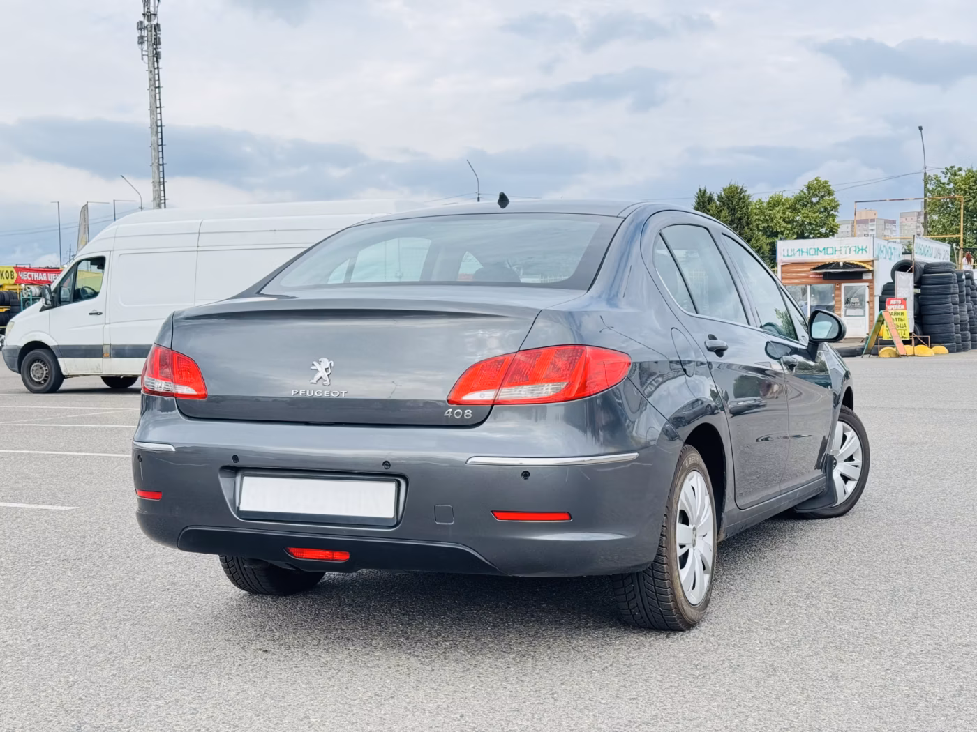 Peugeot 408 фото 2