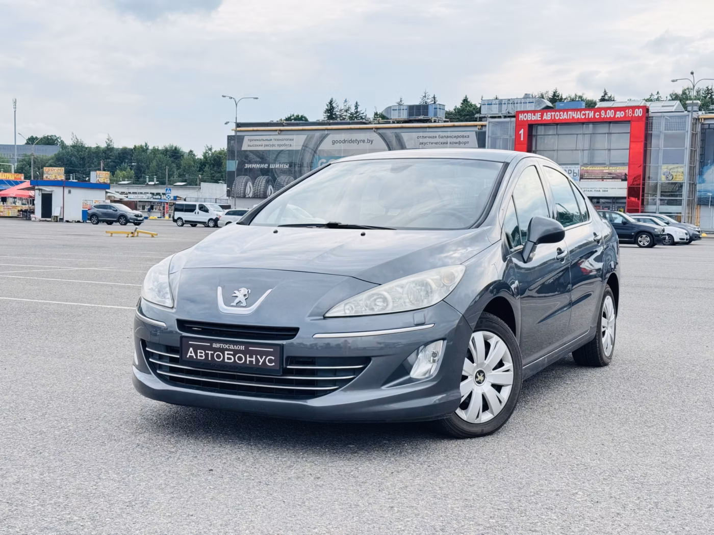 Peugeot 408