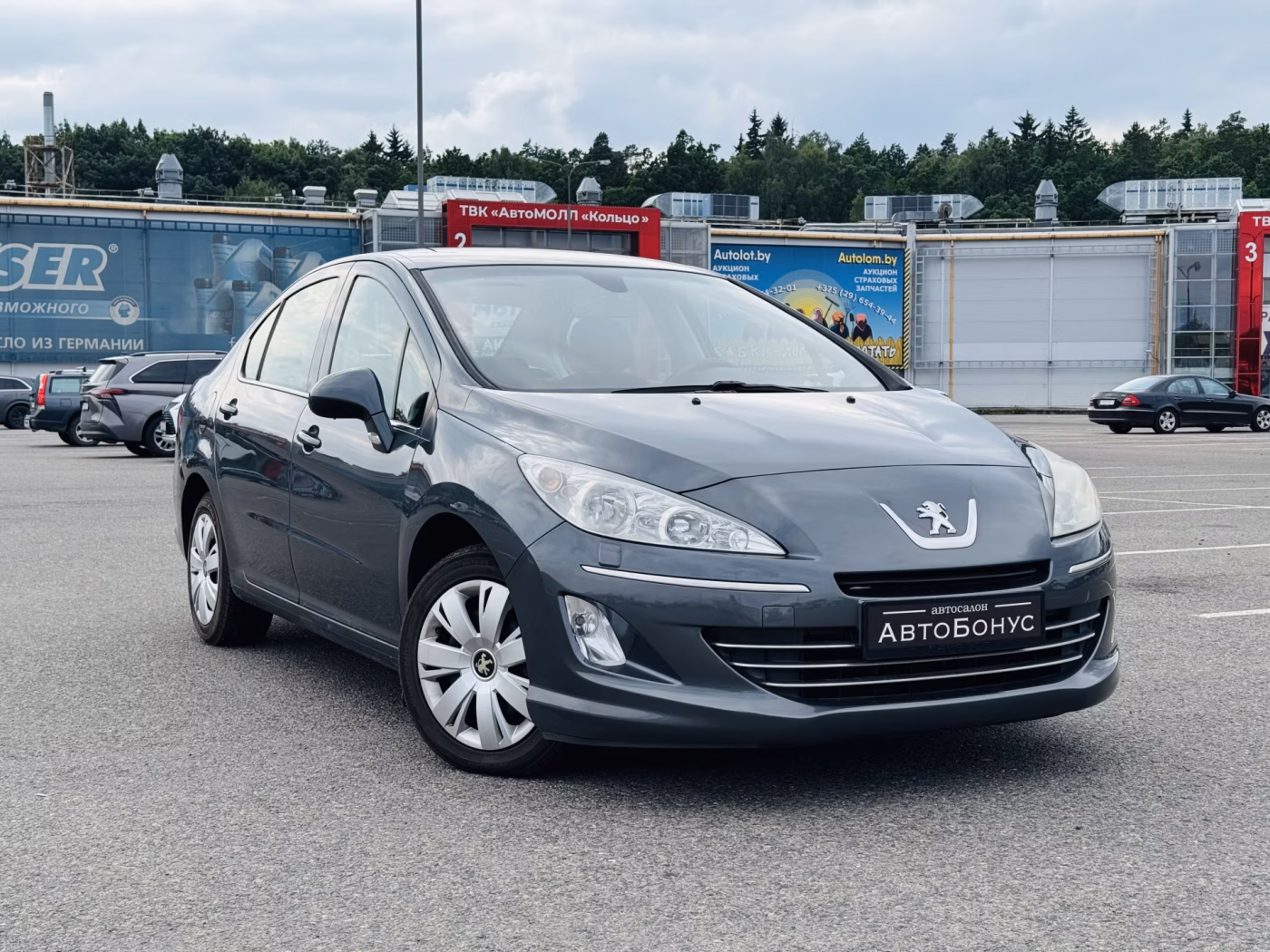 Peugeot 408 фото 3