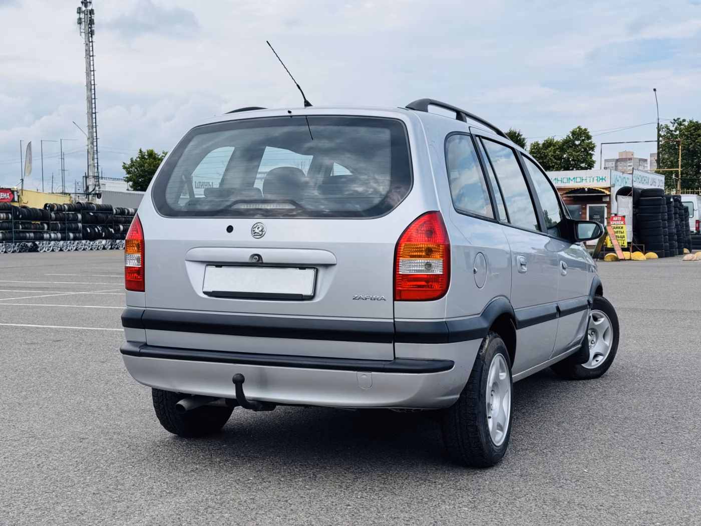 Opel Zafira фото 2