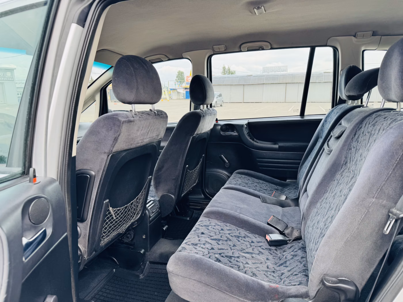 Opel Zafira фото 6