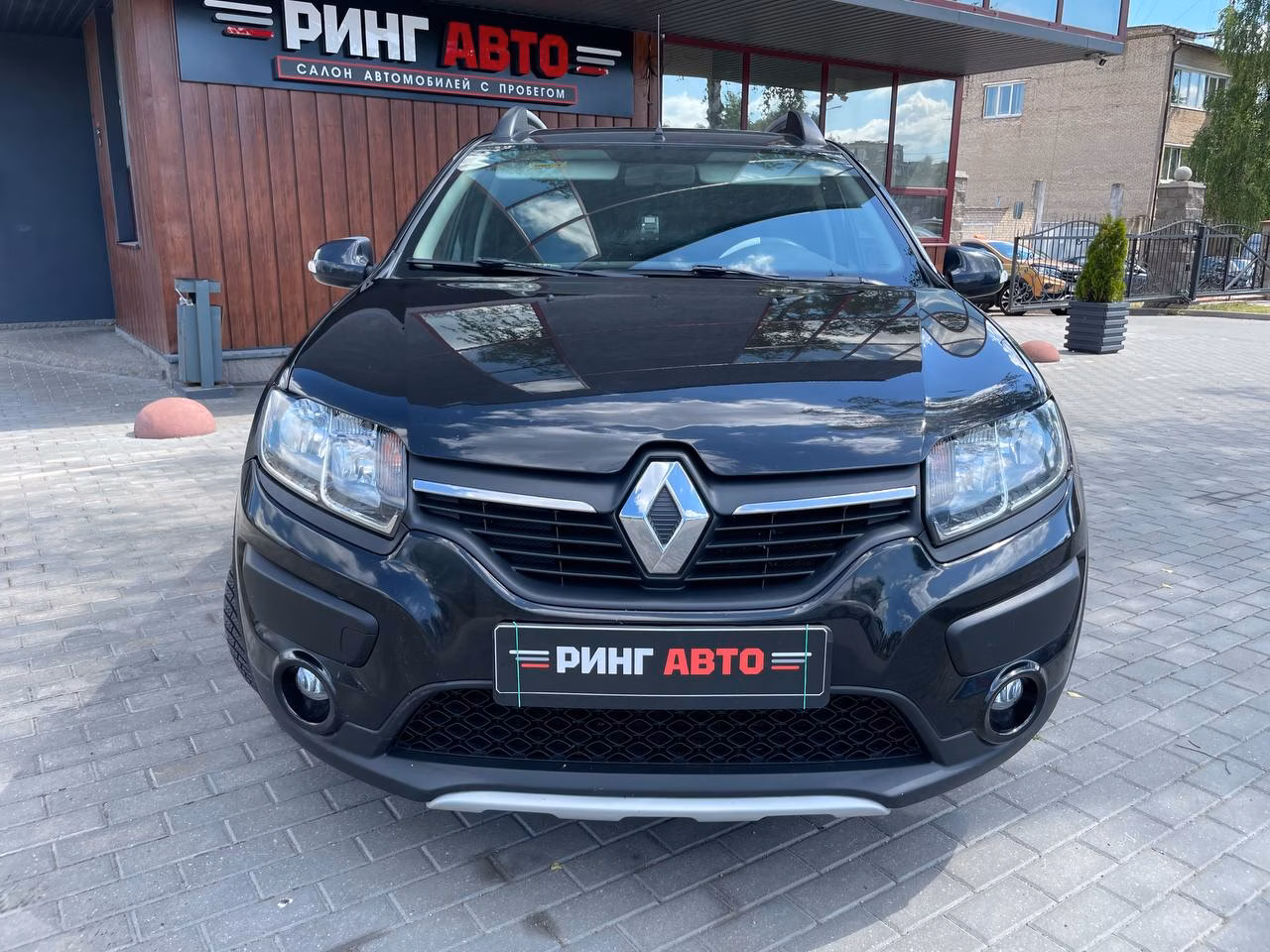 Renault Sandero фото 2