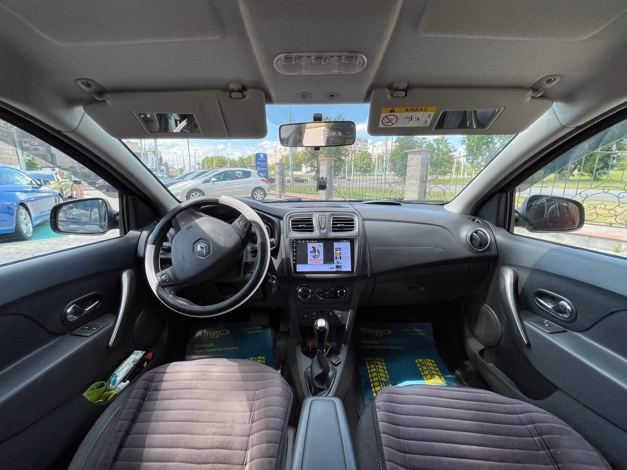 Renault Sandero фото 13