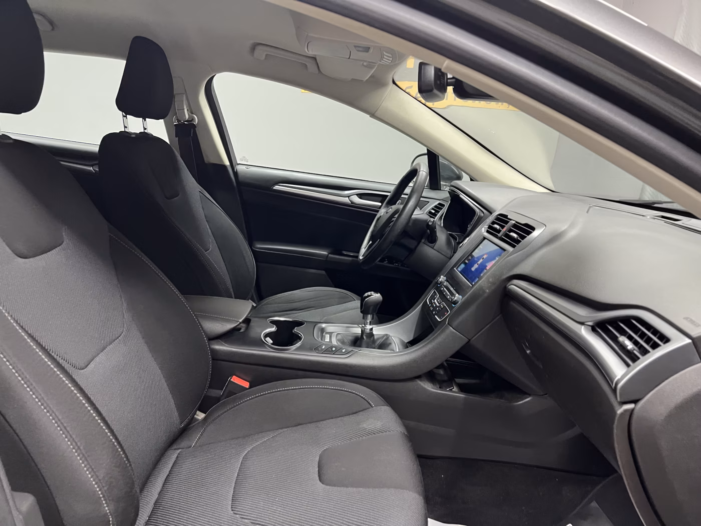 Ford Mondeo фото 9