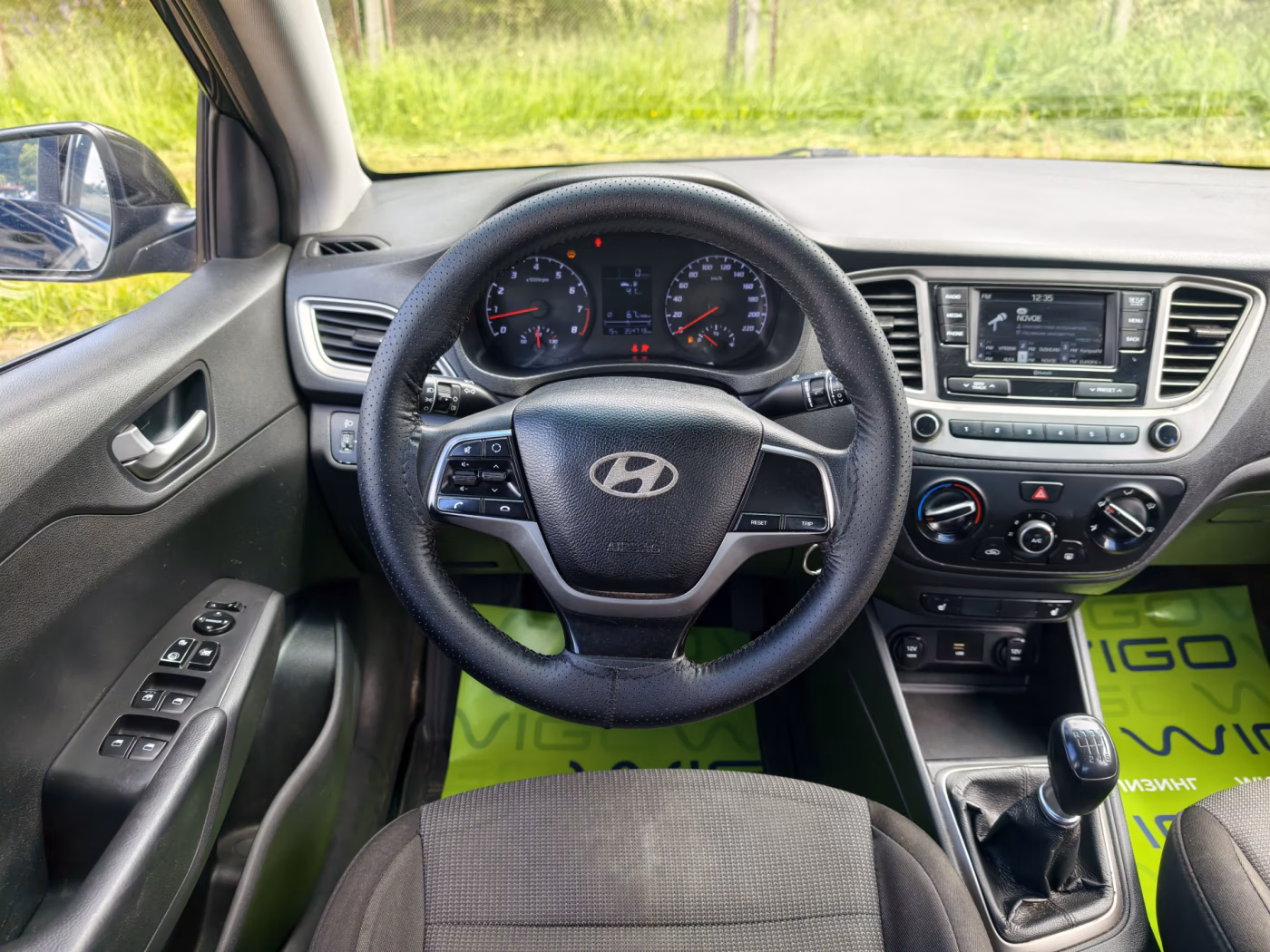 Hyundai Accent фото 15