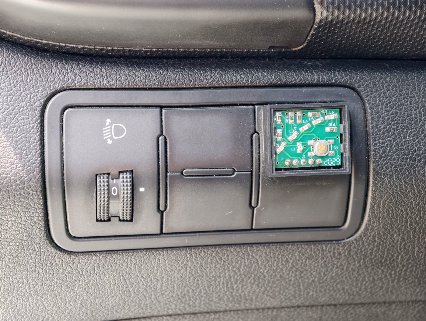 Hyundai Solaris фото 17