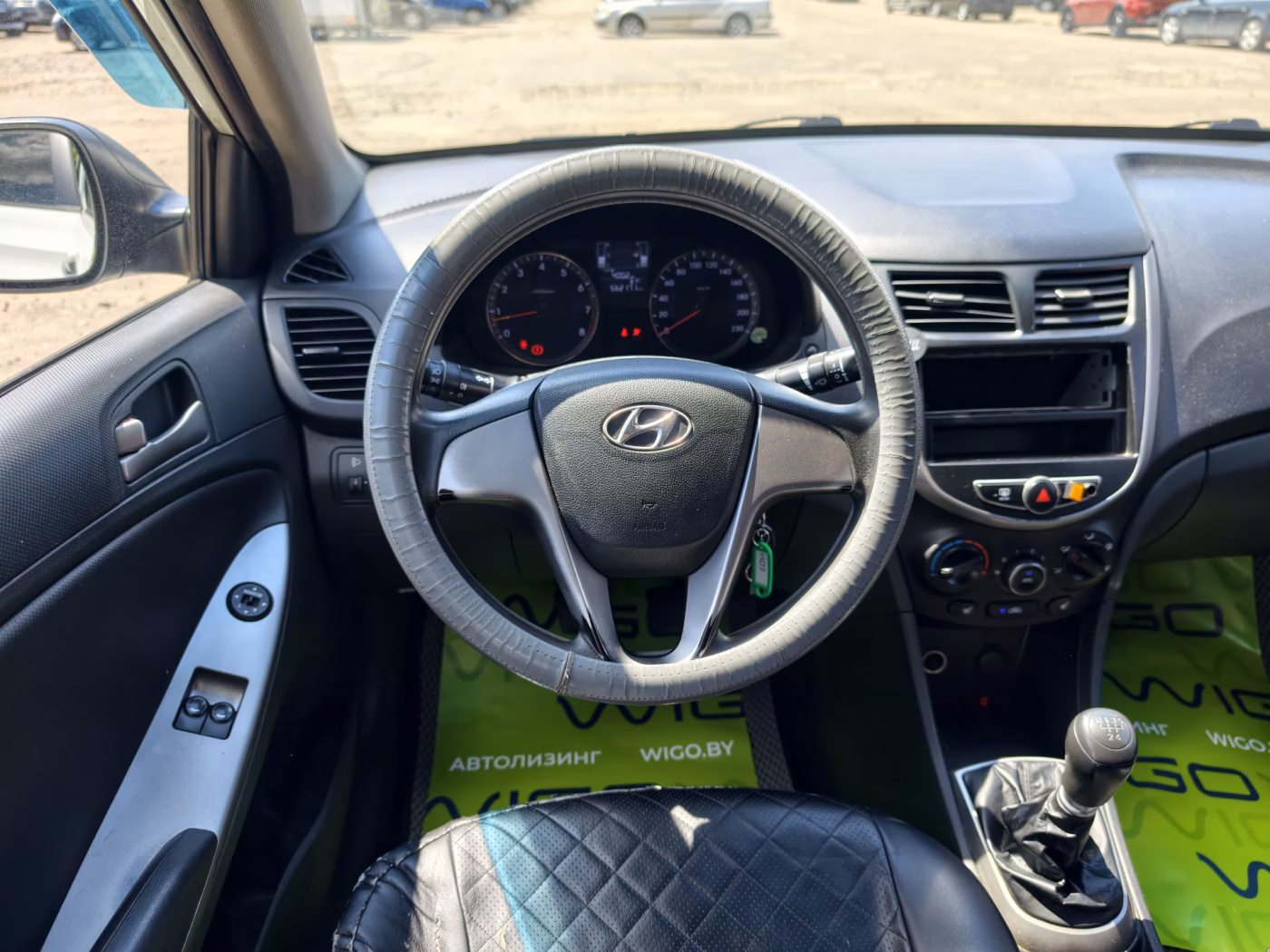 Hyundai Solaris фото 14
