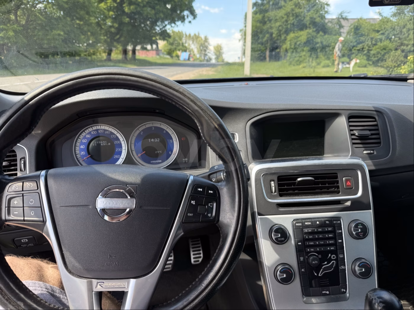Volvo S60 фото 6