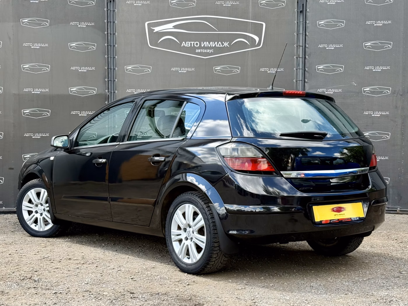 Opel Astra фото 4