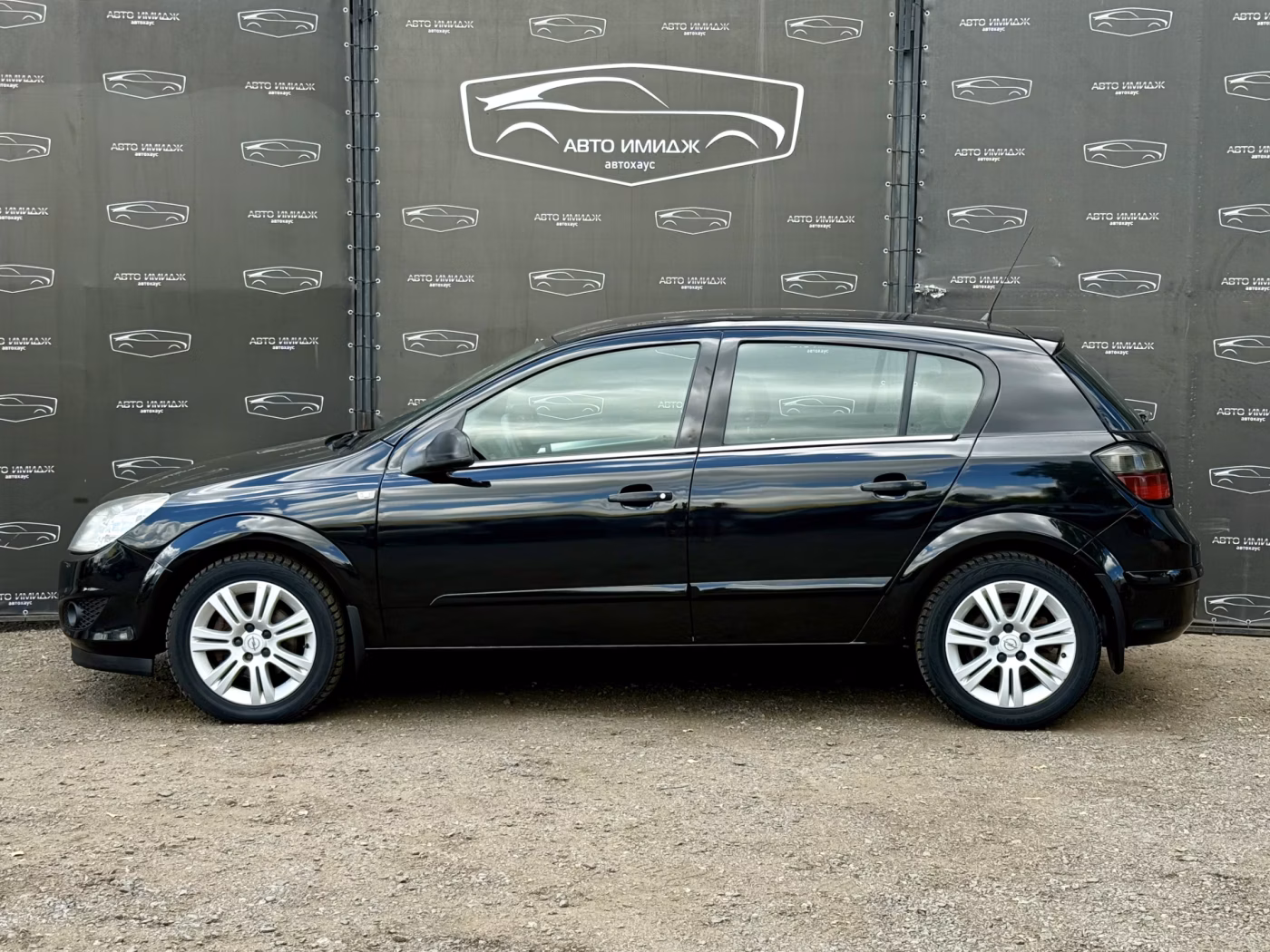 Opel Astra фото 6