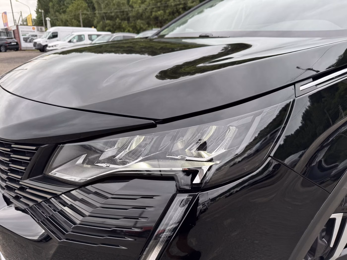 Peugeot 5008 фото 5