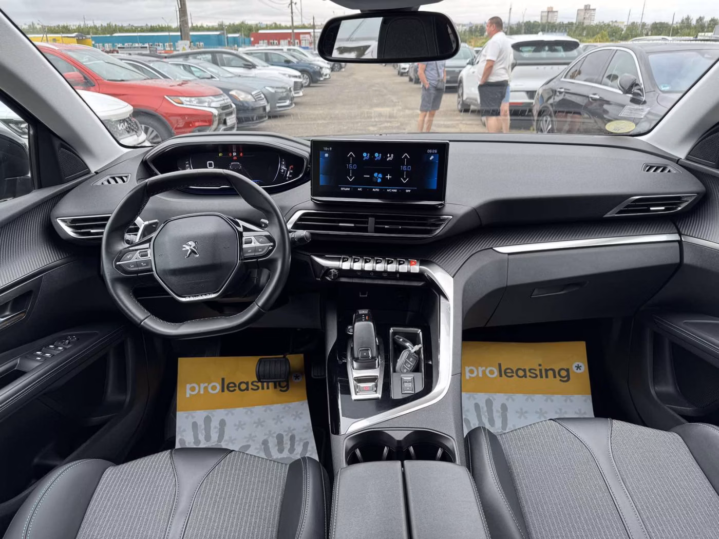 Peugeot 5008 фото 13