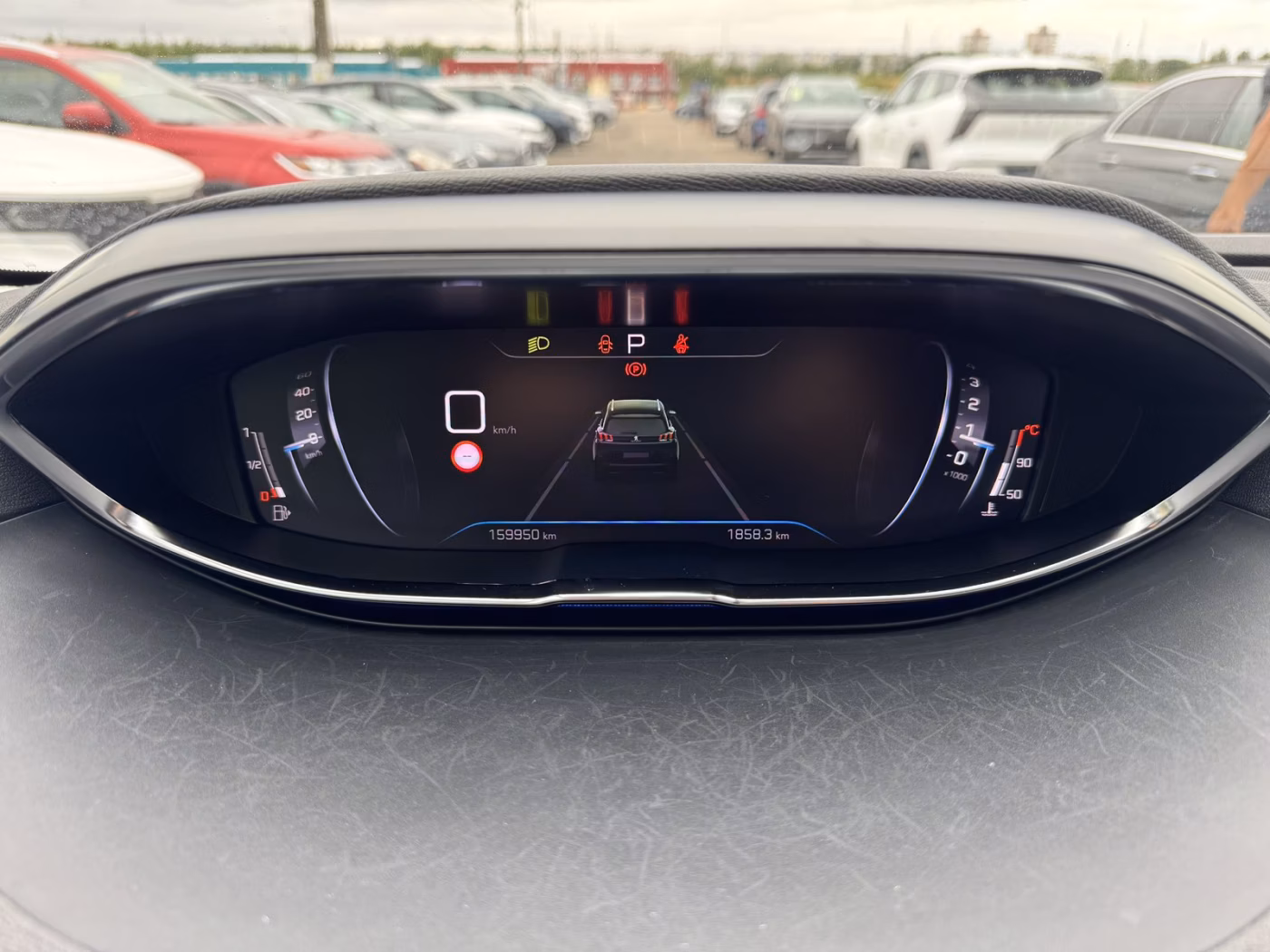Peugeot 5008 фото 18