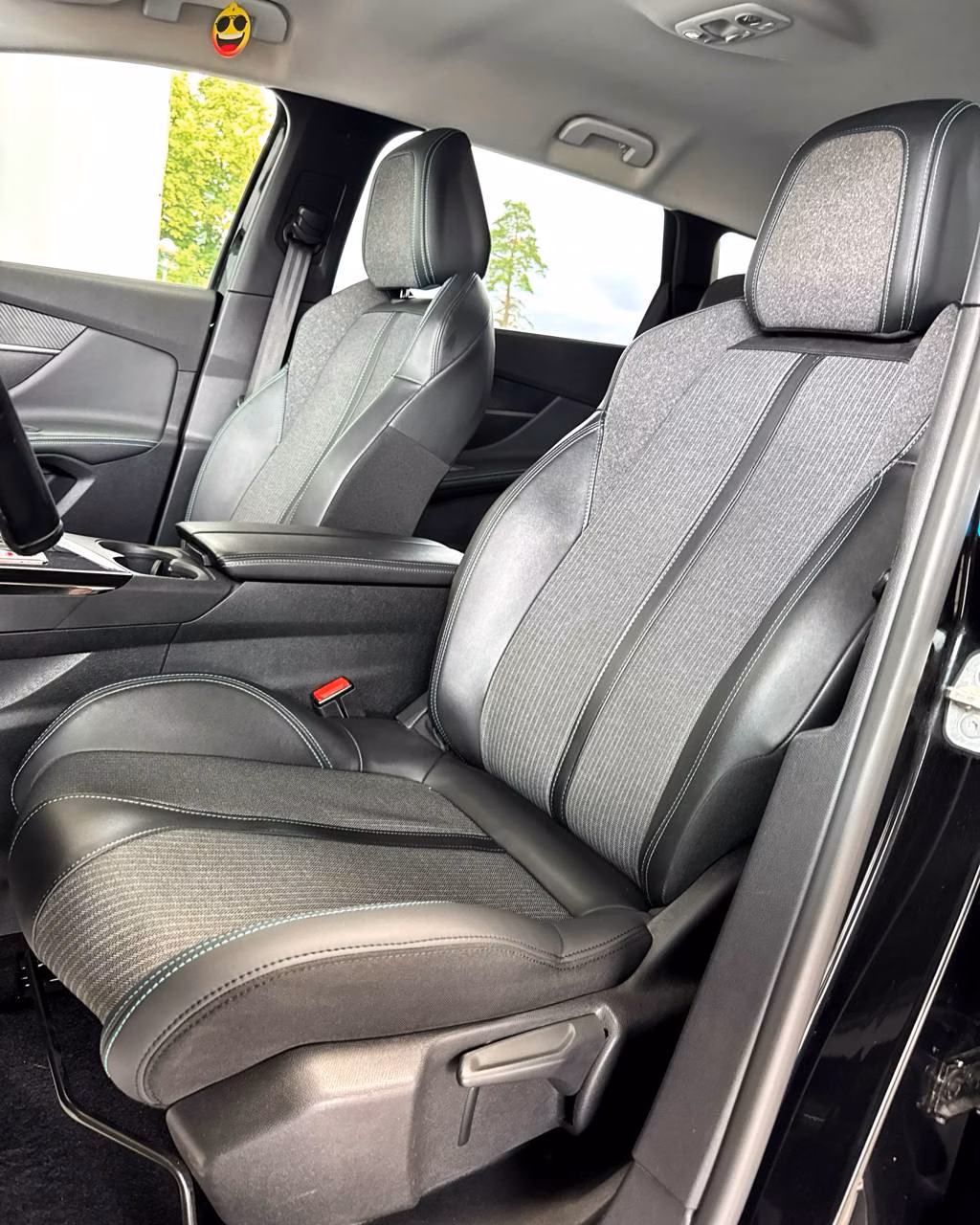 Peugeot 5008 фото 10