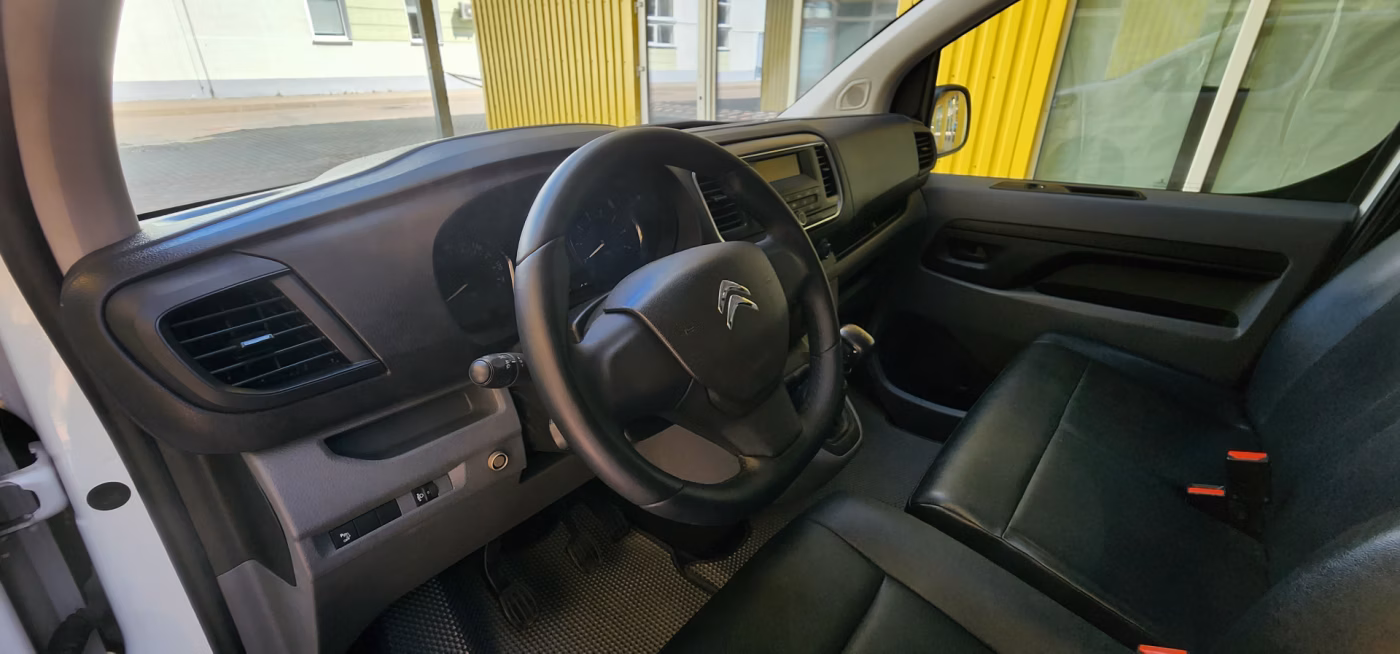 Citroen Jumpy фото 10