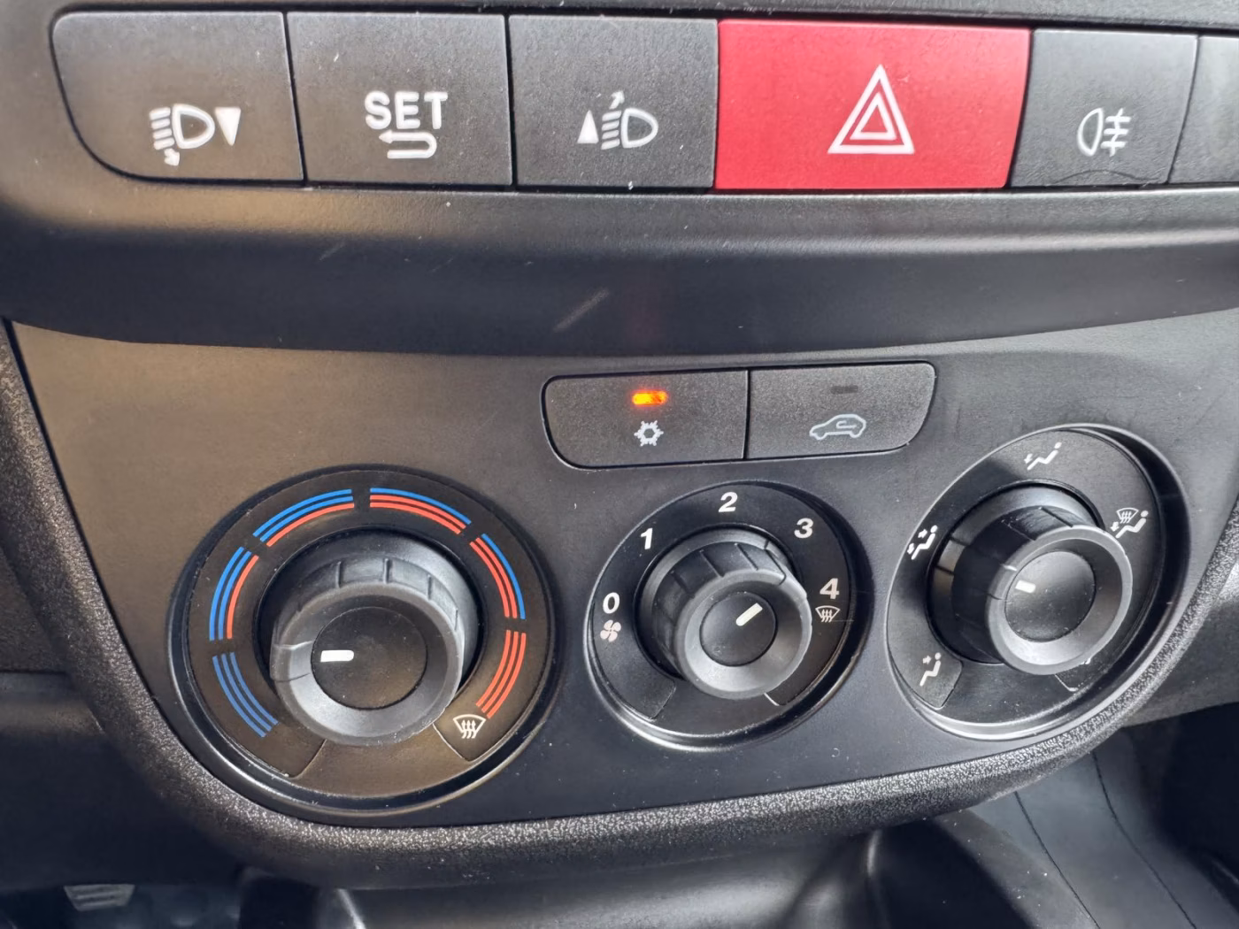 Opel Combo фото 17