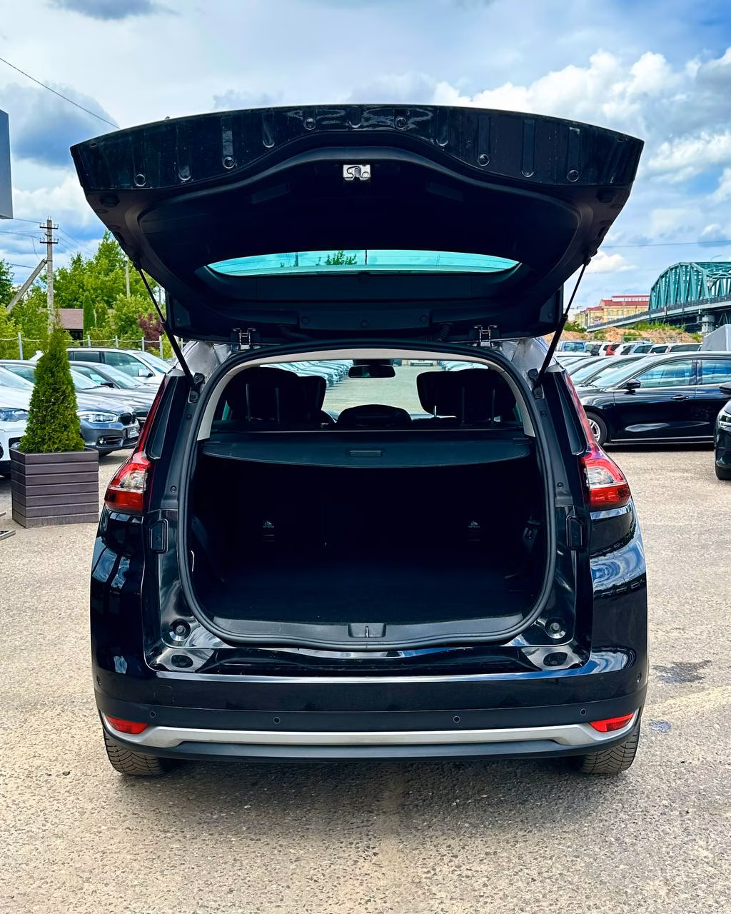 Renault Grand Scenic фото 24