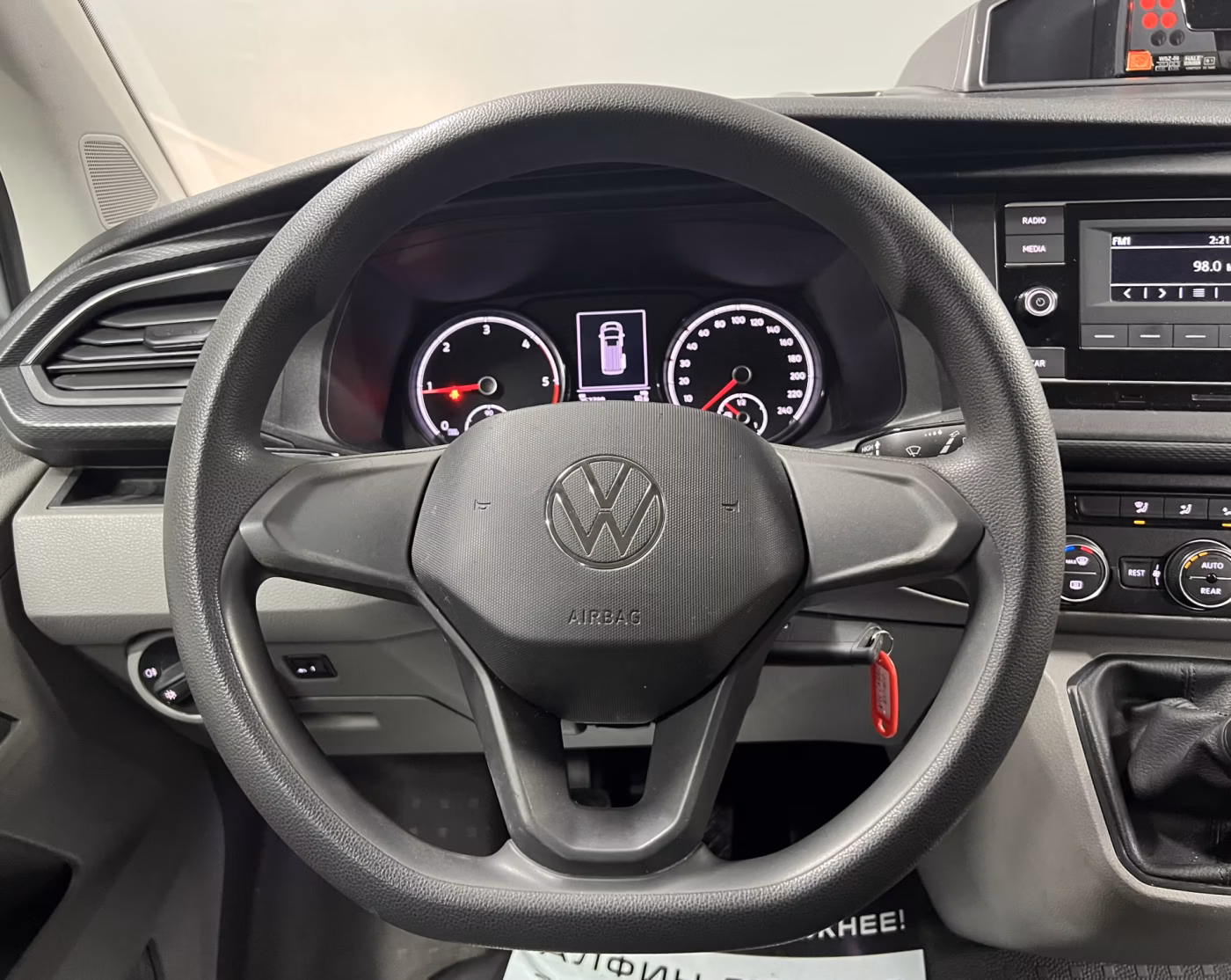 Volkswagen Caravelle фото 16