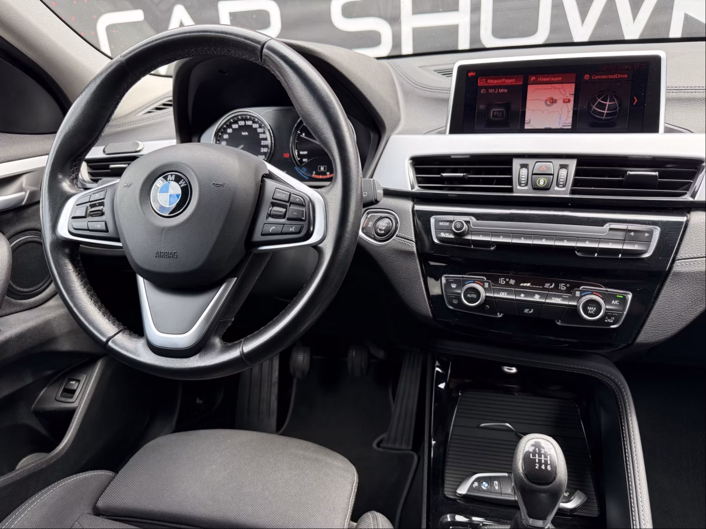 BMW X2 фото 12