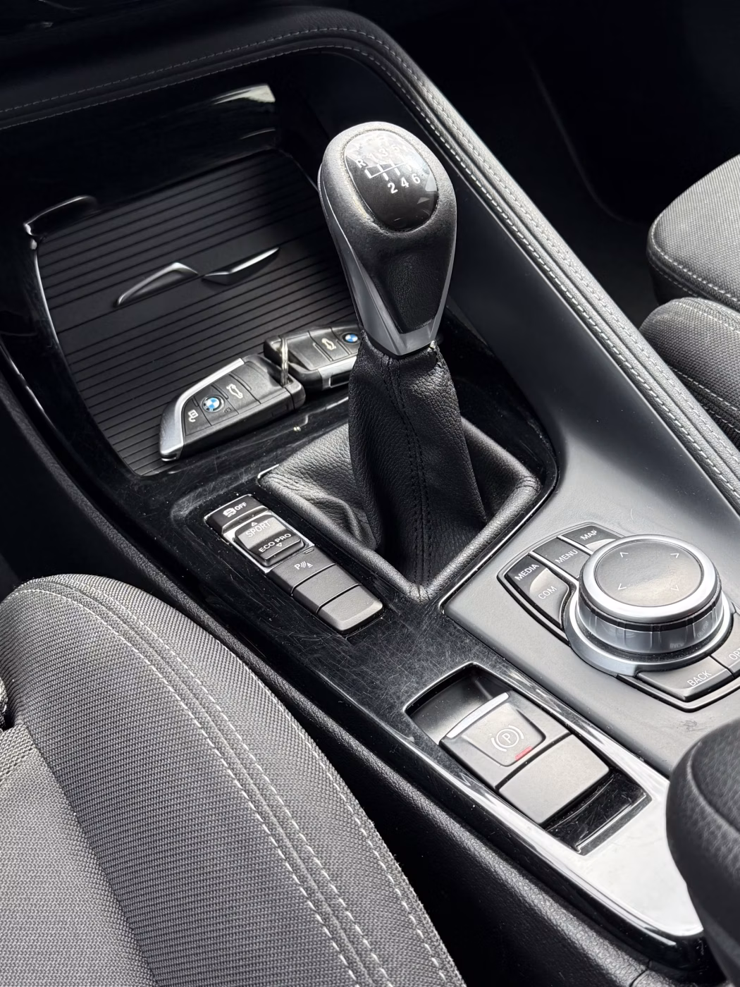 BMW X2 фото 16
