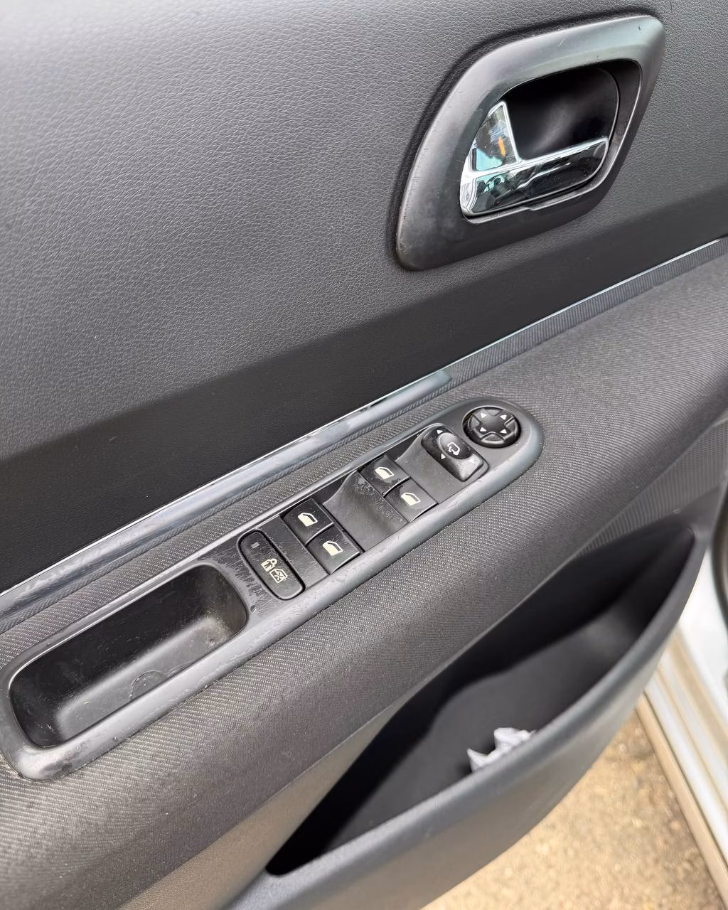Peugeot 3008 фото 9