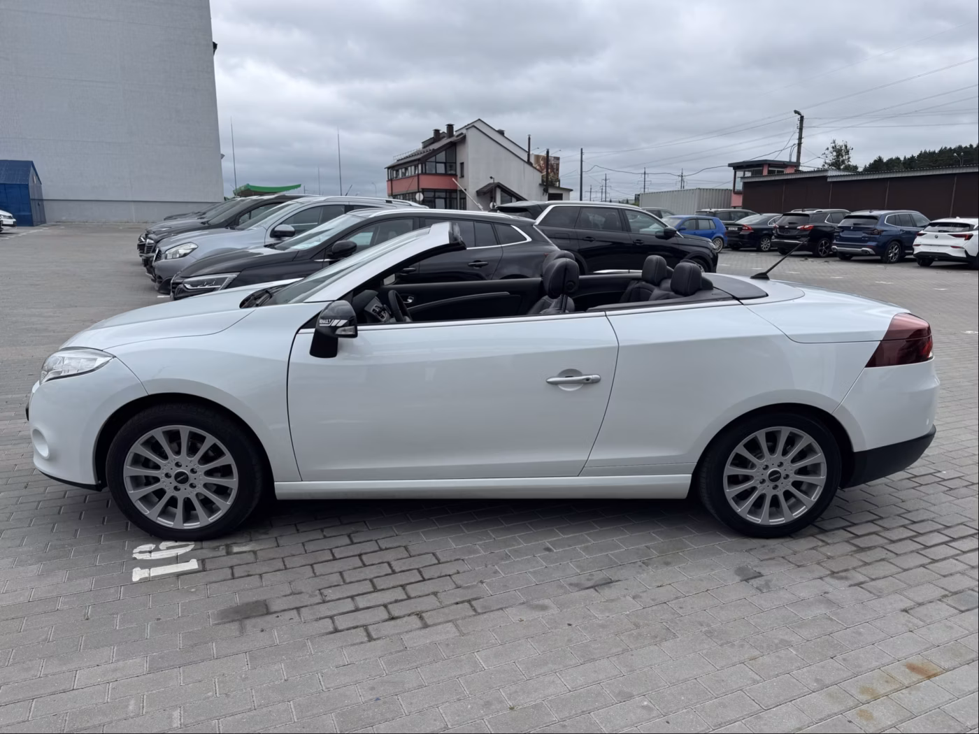 Renault Megane фото 2