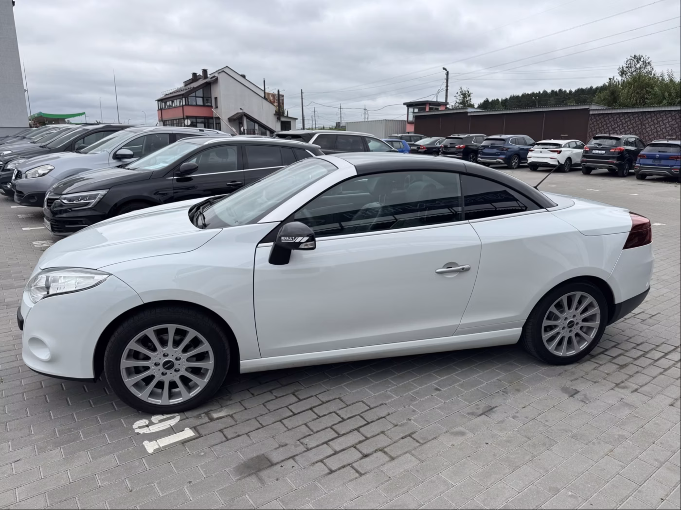 Renault Megane фото 11