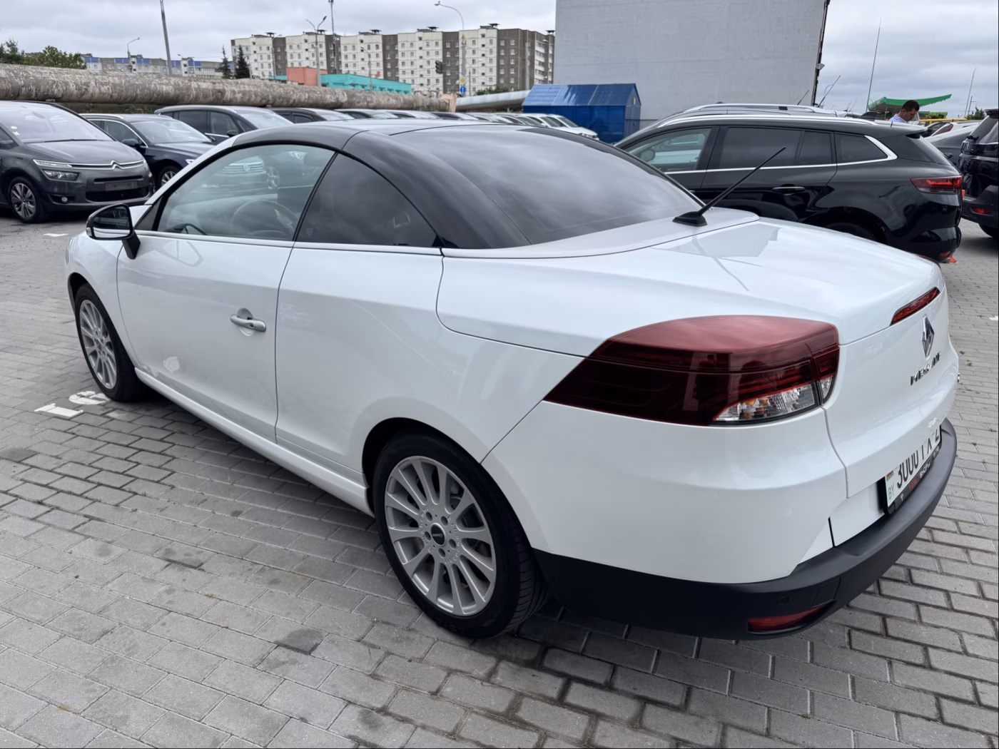 Renault Megane фото 10