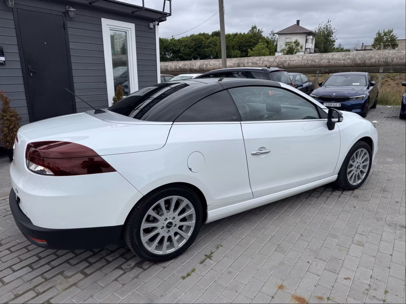 Renault Megane фото 12