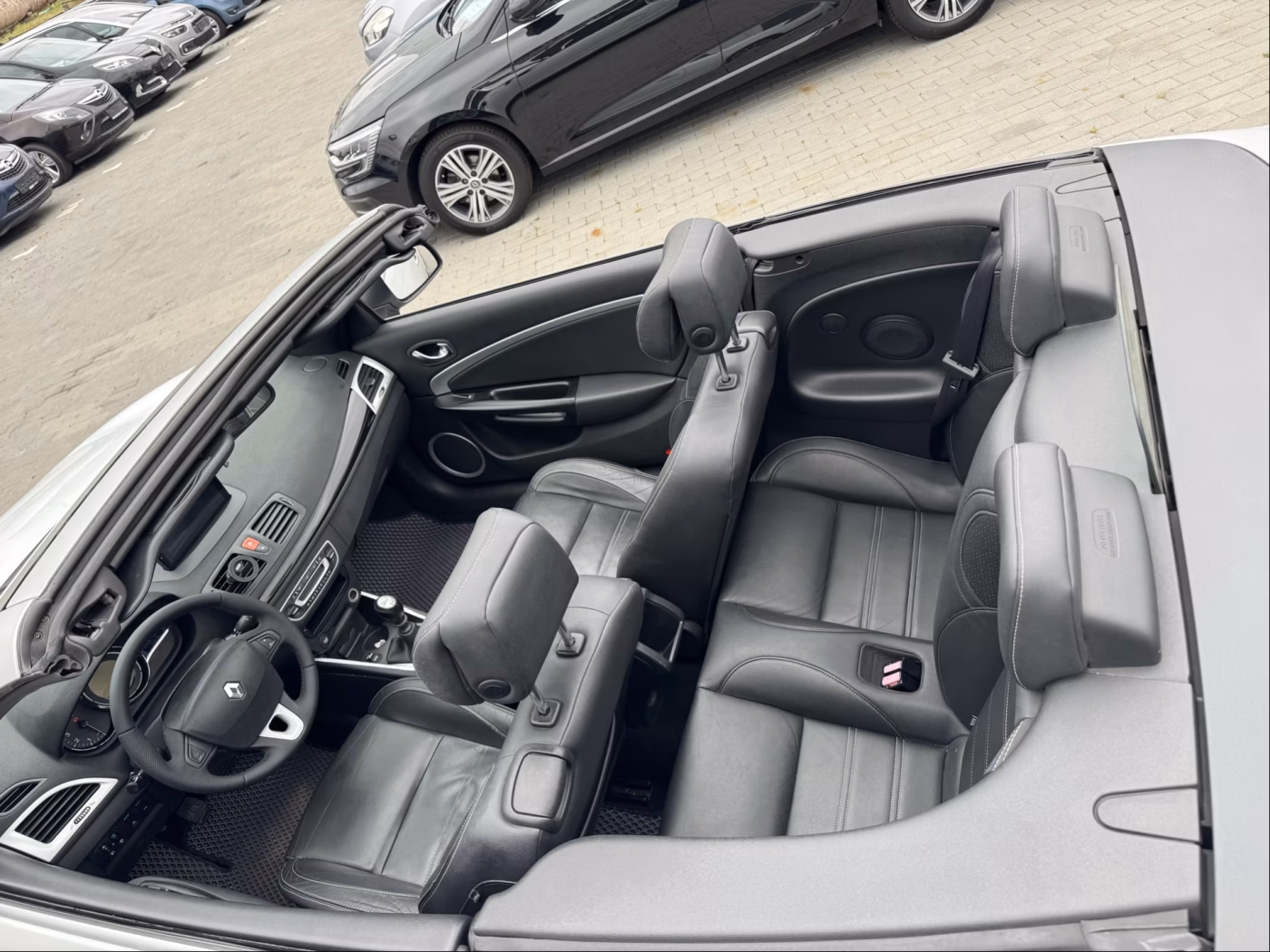Renault Megane фото 22