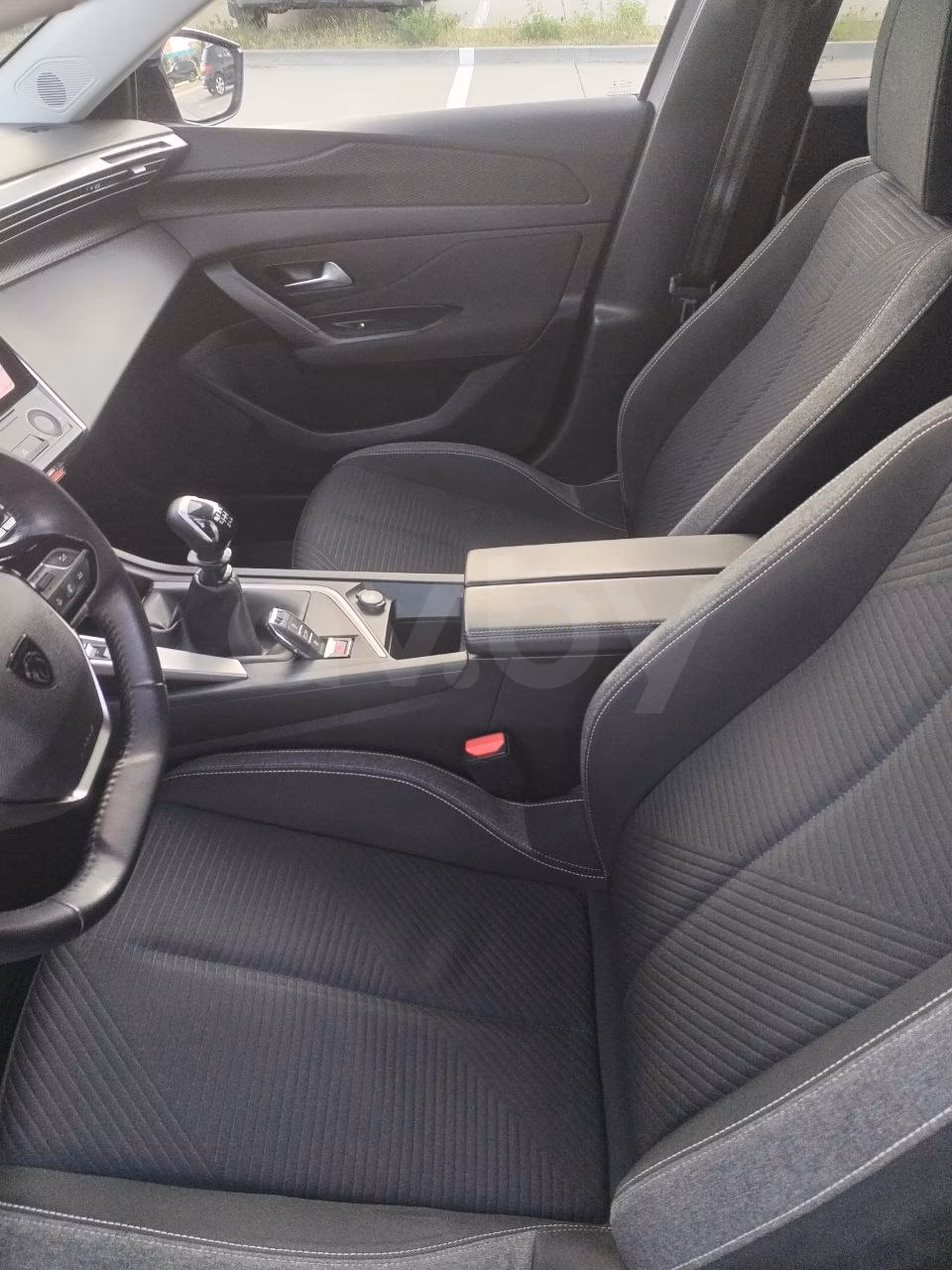 Peugeot 308 фото 14