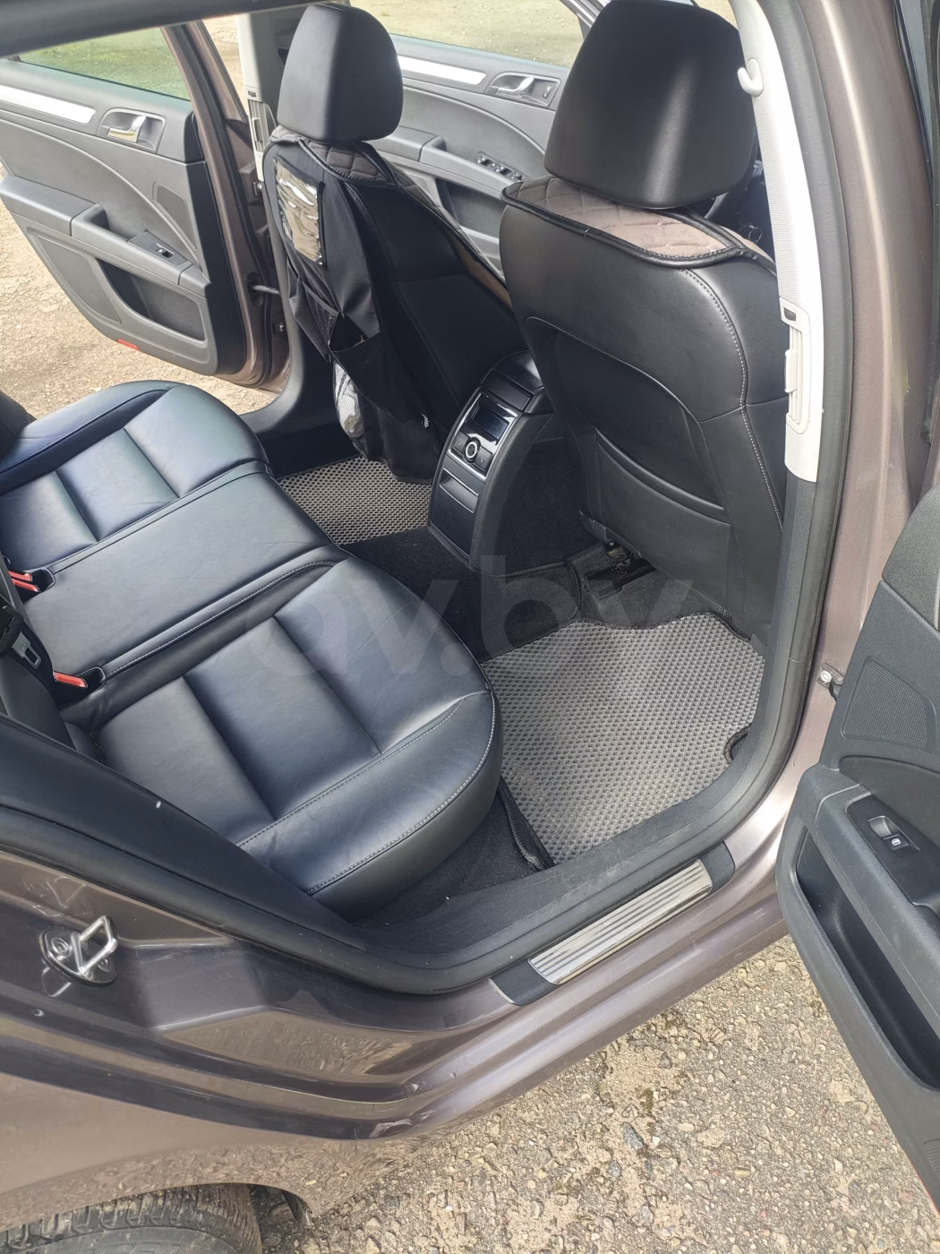 Skoda Superb фото 12