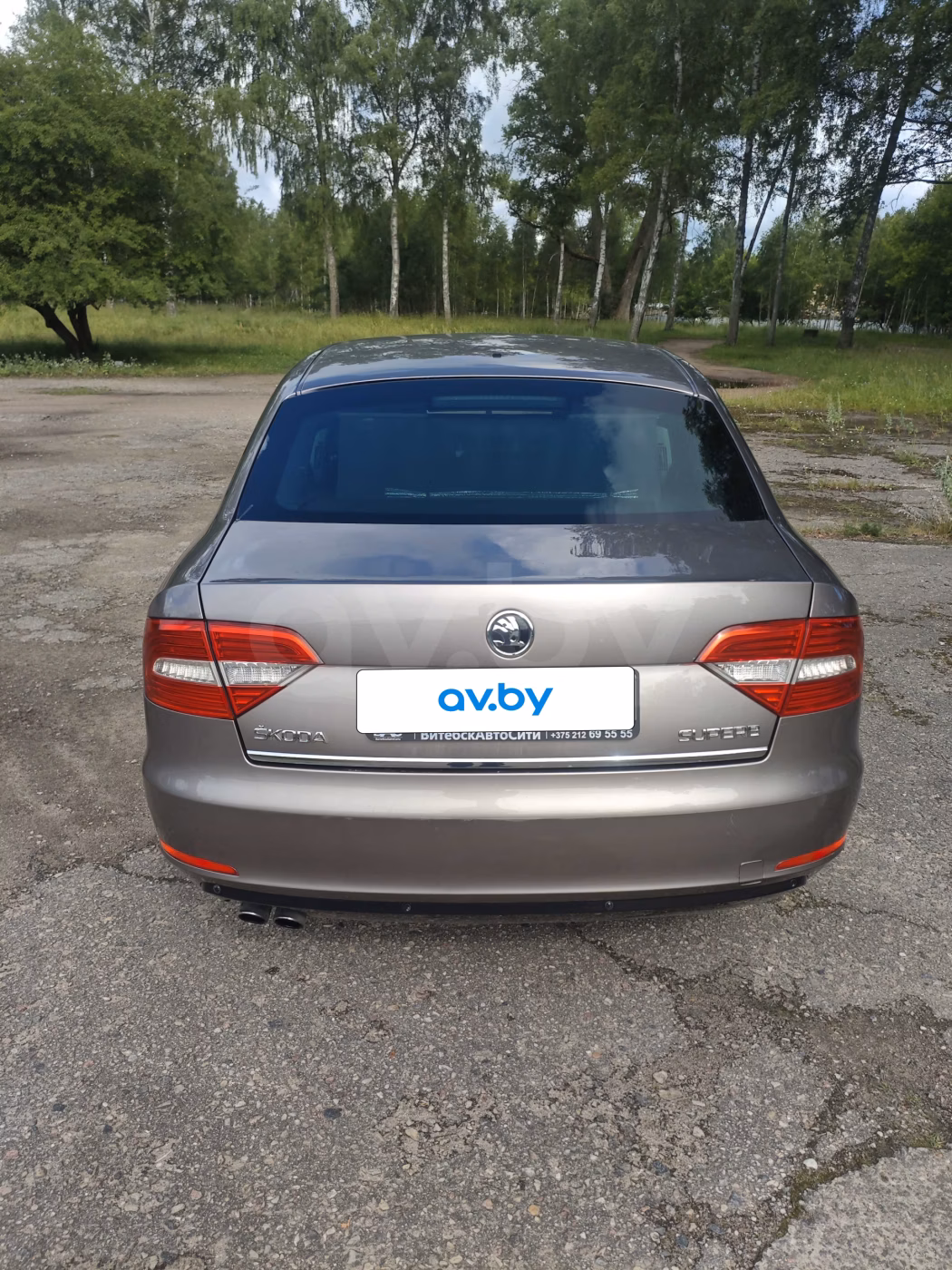 Skoda Superb фото 5