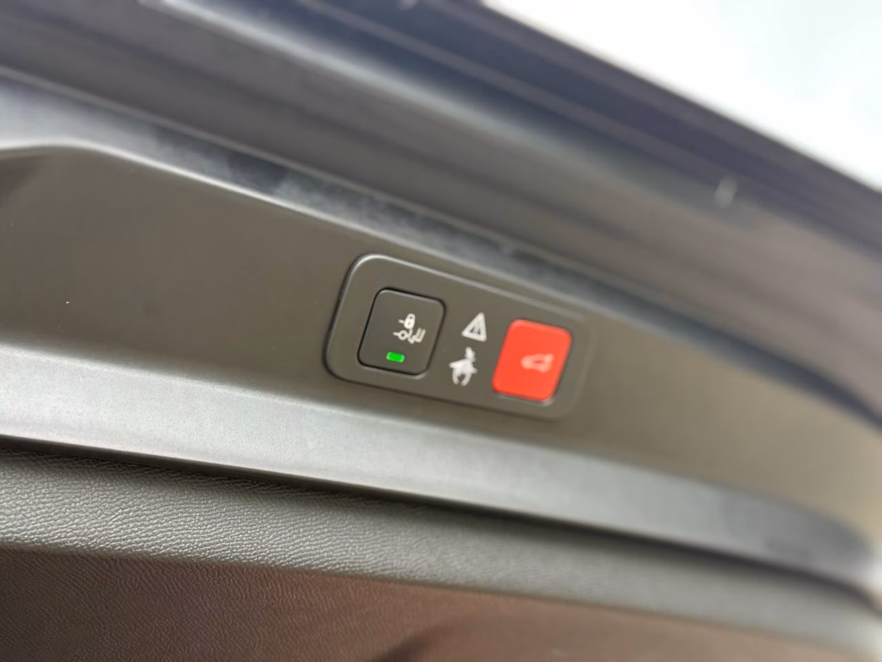 Peugeot 5008 фото 18